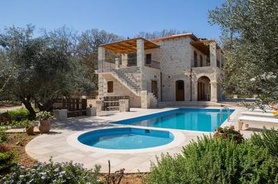 Luxury Crete Villa Villa Melpomeni 5 Bedrooms Private Pool