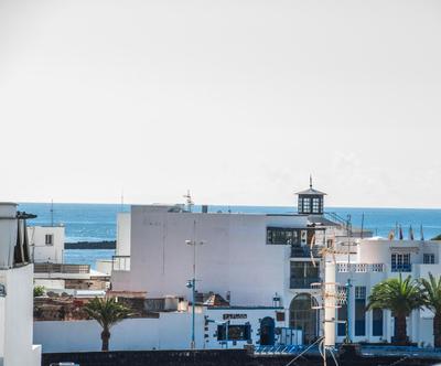 Rincon Marinero with large terrace and views