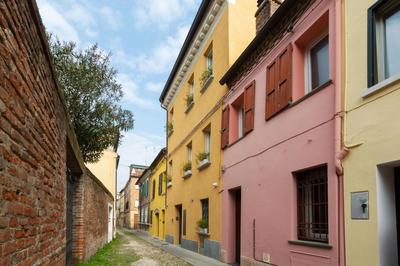 Malagigi Guest House