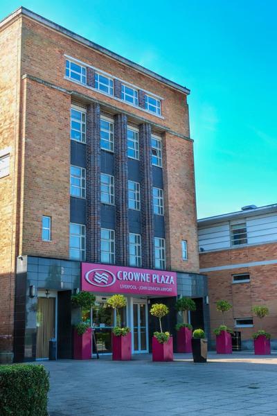 Crowne Plaza Liverpool - John Lennon Airport by IHG