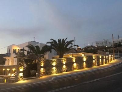 Anixi Hotel