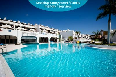 GO2TENERIFE Apart'Manon Duplex w/ Solarium, pools & sea view