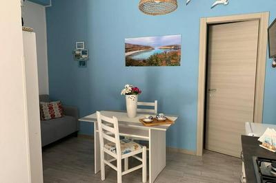 Cassiopea Two-Room Apartment with Porto Nuovo View