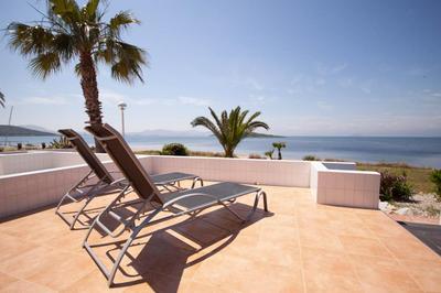 Inmovecos 1 linea playa y reformado Soling 65