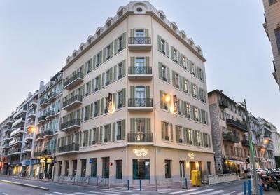 The Jay Hotel by HappyCulture