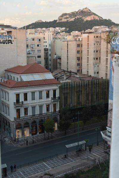 Cozy Apartment in the Heart of Athens 8-2