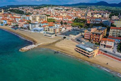 Casa MYCONIS 68Mq a due passi dal Mare di San Vincenzo