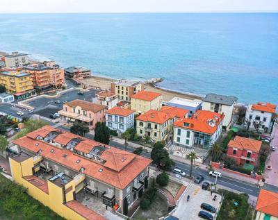 Casa AUREA Tre Posti Letto a 30 metri dal Mare