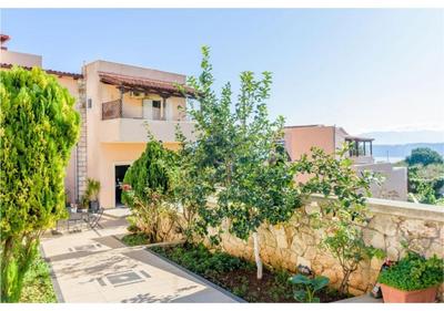 Andronikis House