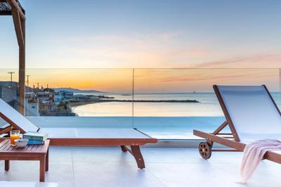 Wave, an Idyllic Seafront Suite
