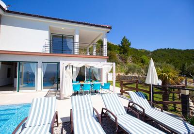 Royal Villa