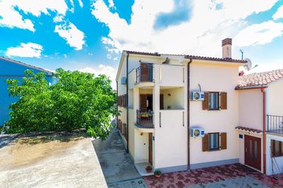 Apartments Dario