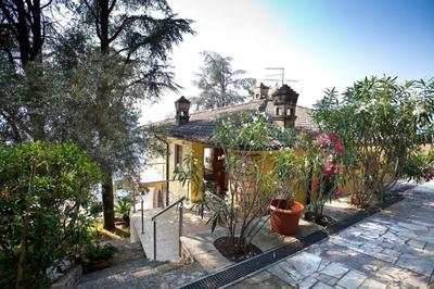 Villa VISTA LAGO