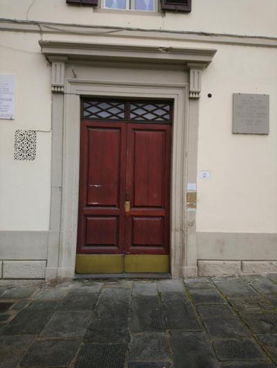 Lungarno attic with private terrace and lift