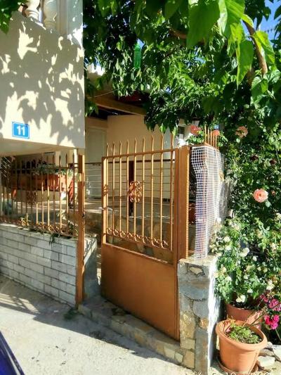 Georgias house 7 min from Athens airport