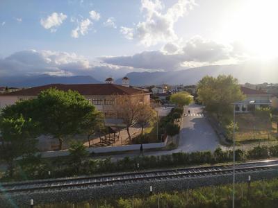 Home Up ένα πανέμορφο διαμέρισμα μια ανάσα από τον μύλο των ξωτικών!!!