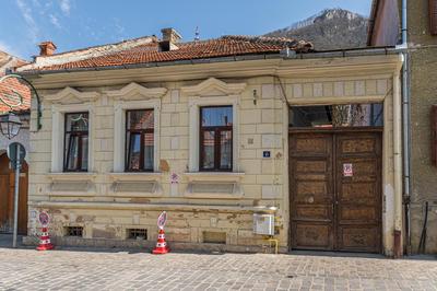 ALBERT RESIDENCE Brasov with complimentary parking off site