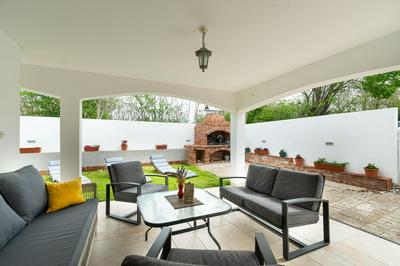 Privlaka Holiday House