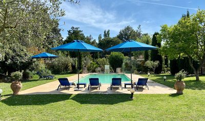 Domaine Au Coeur des Alpilles