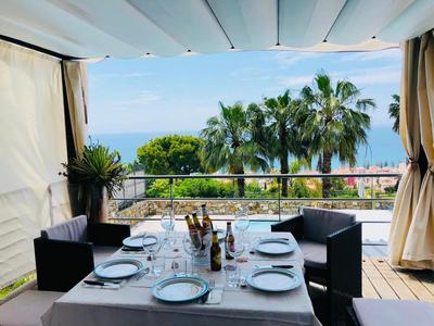 Villa Monet Luxury Home