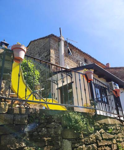 Casa Leonarda - Authentic Istrian stone house - hilltop views, near Motovun