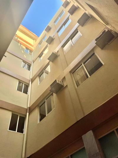 Hotel Dorado a una calle de Playa Regatas y el Malecon