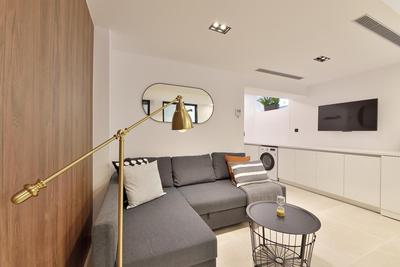 Phaedrus Living City Center Luxury Flat Skoufa