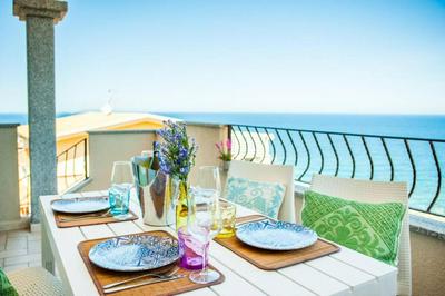 Attico vista mare a Castelsardo con terrazzo panoramico