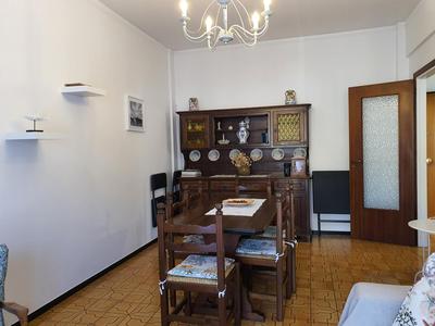 Blue Daisy Apartment