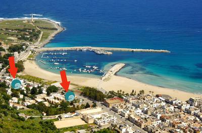 BeachSide Rooms & Suites