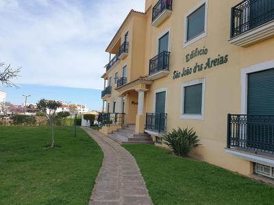 Oura Beach T1 apartment Coral , close to the Strip, Swimming Pool, Wi Fi, A/C