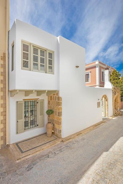 Amarada City Suites