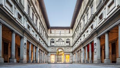 Elegant and historic 3-Bedroom in city center -By LikeHomeFlorence