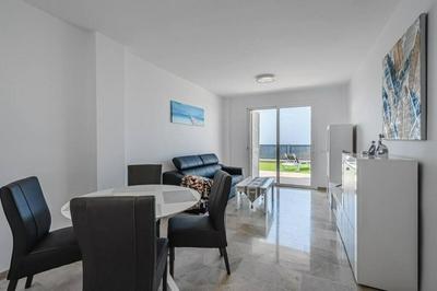 Ocean View Apartment with AC, Pool, Playa Arena PA05