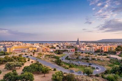 GuestHost - La Terrazza di Siracusa - Roomy and Bright Flat