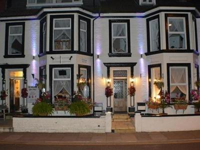 Diadem Hotel