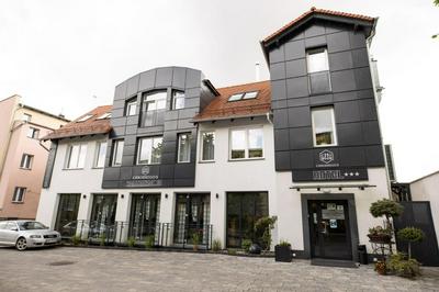 Hotel Chrobrego9