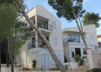 Wohnung mit 2 Schlafzimmer in der Villa Miravala
