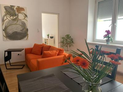 revLIVING Haus Clara am Berg mit kleinem Garten