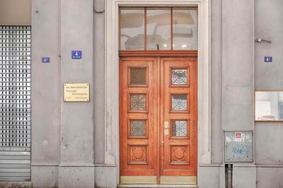 Mihaela apartment - Charme near the station