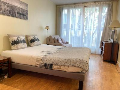 Champs Elysees Flat