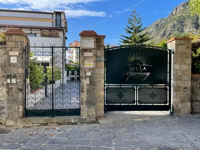 Villa Spring Apartments