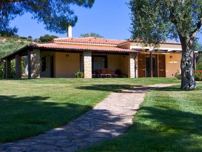 Villa Luna Smeralda ad Alghero villa con piscina ad uso esclusivo per 8 persone