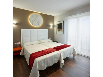 Apartamentos Caballerizas con parking gratuito