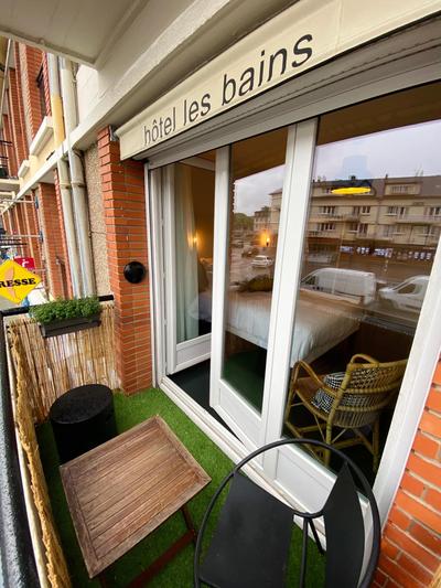 Hôtel Les Bains