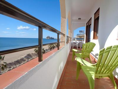 Apartamentos en Primera Línea de Playa, Ada Benedicto XIII, Peñíscola, Parking, Aire acondicionado, WiFi