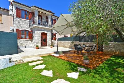 Holiday home 989