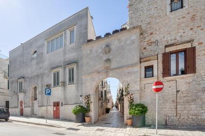 Casa Alessandra Terrace Flat in Conversano