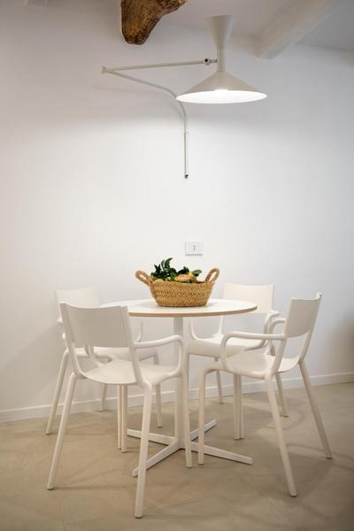 Life Class Apartment