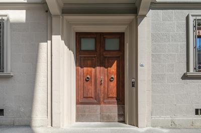 Cavour Deluxe by Mmega